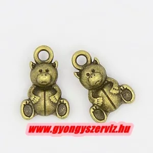 10db. Fém medál, fityegő. Maci. 16x10mm. Antik bronz szín.