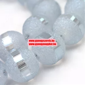 Matt, csiszolt, fémgőzölt  üveggyöngy. 6mm, vagy 8mm. Világos égkék. 10db/csomag.