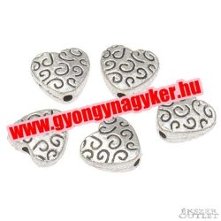   10db. Szív. 9x9x4mm. Antik ezüst szín. Fémgyöngy, köztes gyöngy.