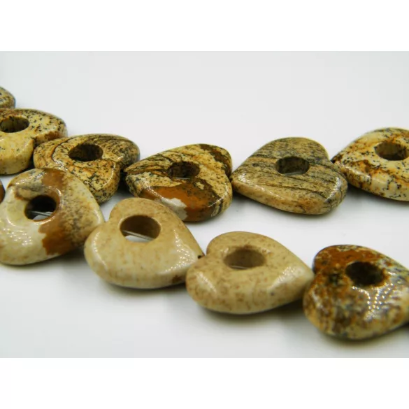 Ásványgyöngy szív gyöngykeret. Képjáspis. 20x5mm.
