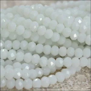 Kiárusítás!  20db. Csiszolt üveggyöngy, fánkgyöngy. 8x10mm. "Jade" Mindig akcióban!