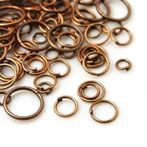 Nyitott szerelőkarika. Antik réz szín. 4-10mm. Mix. 10g/csomag.