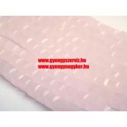   Kiárusítás!  10db. Csiszolt üveggyöngy. Kocka. 5.5mm. Rózsaszín. Mindig akcióban!