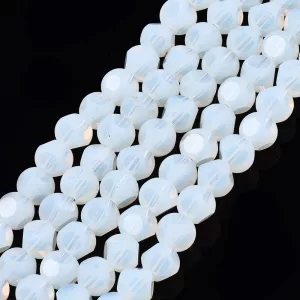 Leárazás!  20db. Csiszolt, matt üveggyöngy. 6mm. " Opalit".