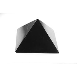 Orosz shungit piramis. 3 cm.