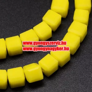 Kiárusítás!  10db. Csiszolt üveggyöngy. Kocka. 5.5mm. Sárga. Mindig akcióban!
