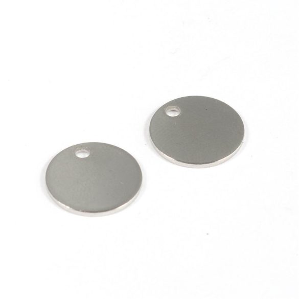 Acél korong medál. Charm, fityegő. 10.5x1mm. Gravírozható.