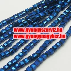   Kiárusítás!  20db. Fémgőzölt, csiszolt üveggyöngy. Kocka. 4mm. Kék. Mindig akcióban!