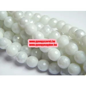Leárazás! 10db. Csiszolt üveggyöngy. Fehér aura. 8mm. Mindig akcióban!