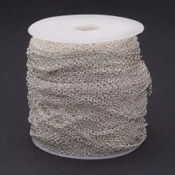 Fém ékszer lánc. 3x2x0.5mm. Ezüst szín. 1m.