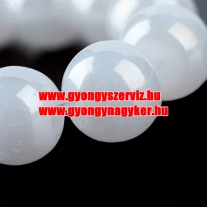 Gyöngyház aura üveggyöngy. 6mm.  20db/csomag.