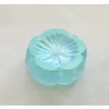 Cseh üveggyöngy. Türkizkék virág. 12mm.
