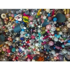 20g. Meglepetés gyöngy mix.