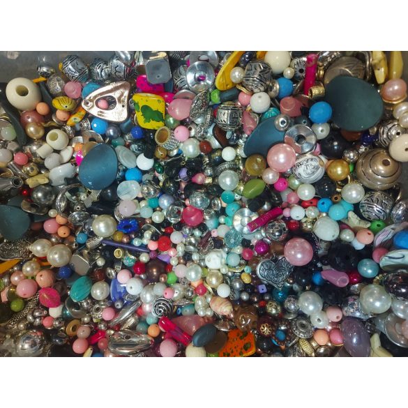 20g. Meglepetés gyöngy mix.