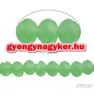 Kiárusítás!  20db. Csiszolt üveggyöngy. 10mm. Zöld " jade" . Mindig akcióban!