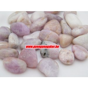 Kunzit ásvány marokkő.