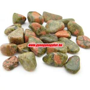 Unakit ásvány marokkő.