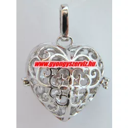   Leárazás! Angyalhívó medál. 38x27x22mm. Áttört szív. Platina szín.