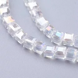   Leárazás! 10db. Fémgőzölt, csiszolt üveggyöngy. Kocka. 8x8mm. Kristály AB.