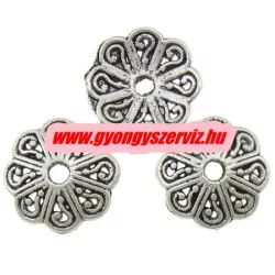 20db gyöngykupak. 13x13x3mm. Antik ezüst szín.