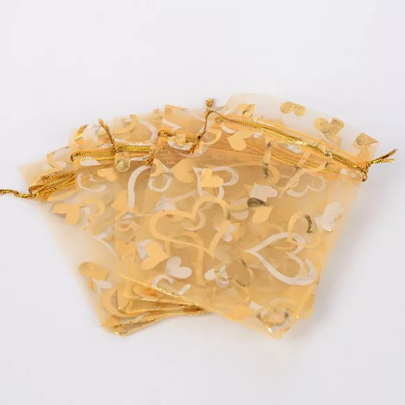 Organza tasak 12x10cm. Arany színű, szívecskés.